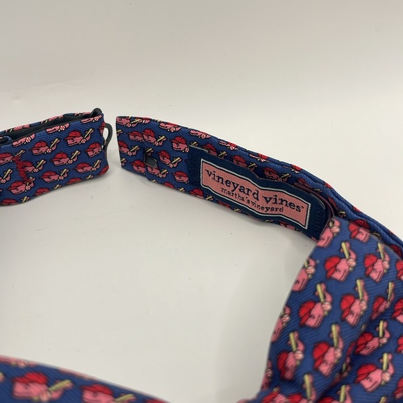 Vineyard Vines Baseball Whale Bow Tie - Picture 2 of 7